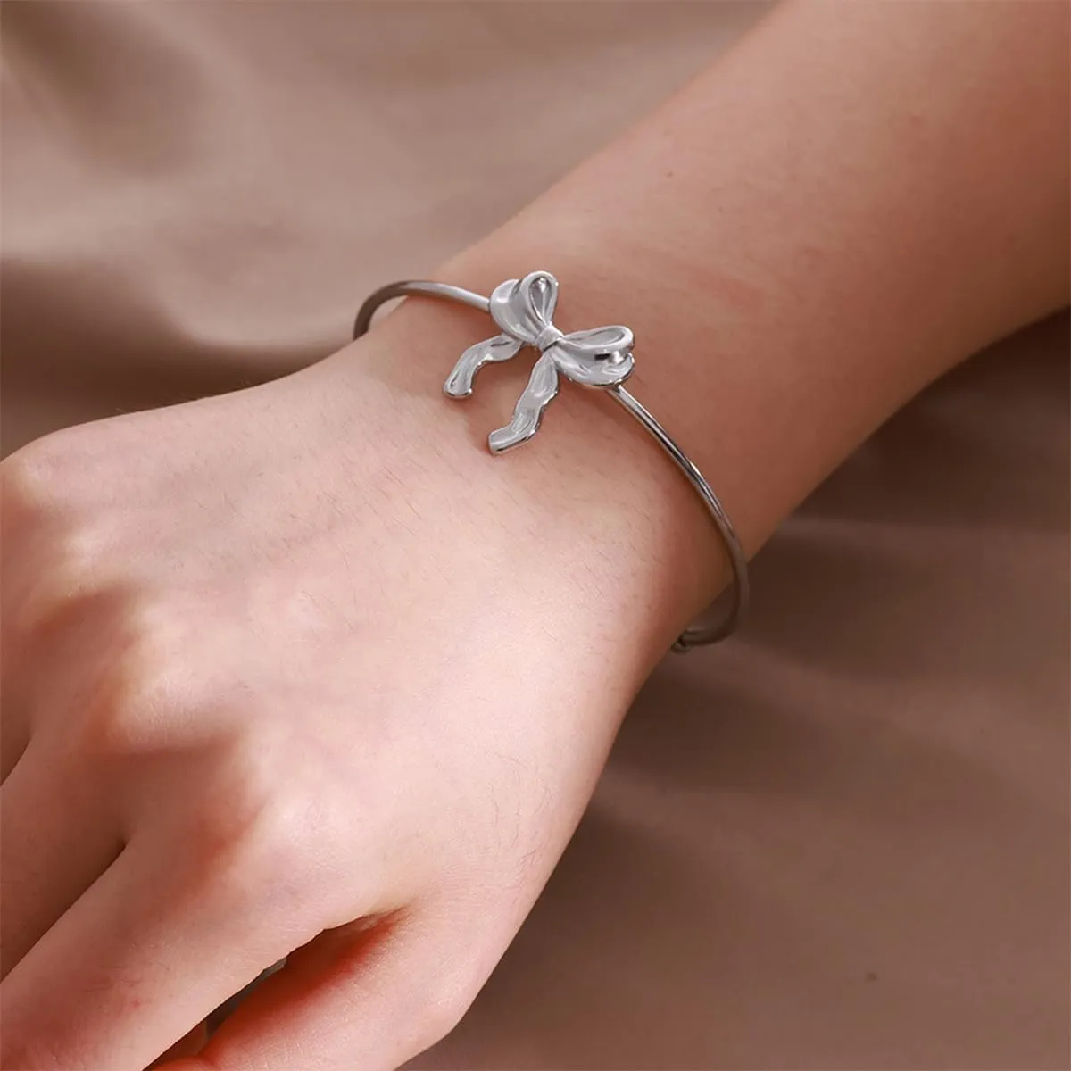 18K Gold Bow Bracelets for Women Silver Plated Ribbon Bow Tie Knot Bracelets Elegant Jewelry Gift for Women