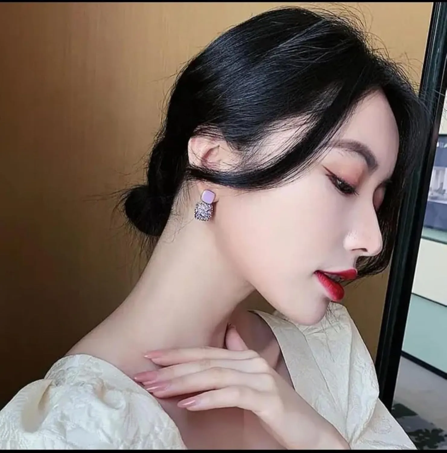 Designer Trendy Golden Earrings for Women Lightweight Statement Circle Cute Round Dangle Summer Party Jewelry (Golden Round)